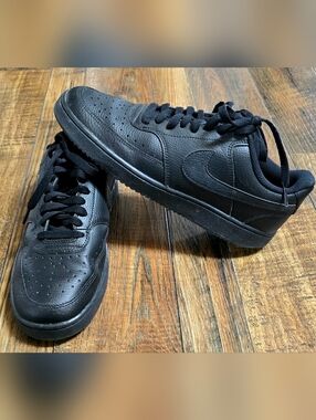 Nike Men's Court Vision Low - Triple Black, 9.5